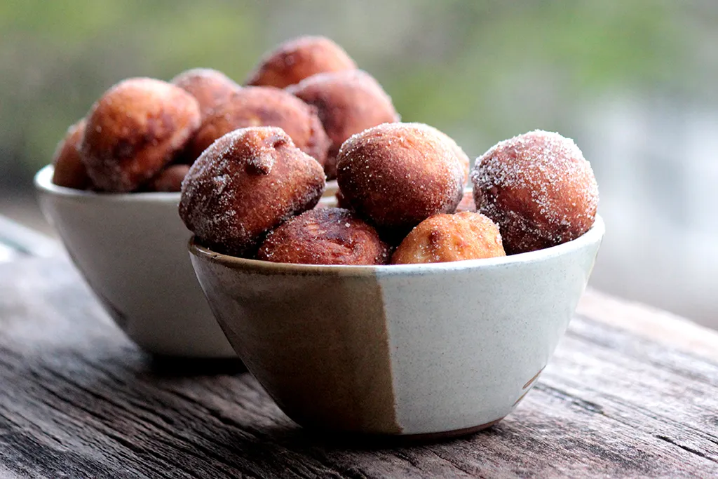 Como Fazer Bolinho De Chuva Banana Mel E Pimenta