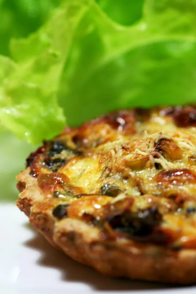 Quiche de alho poró com gorgonzola