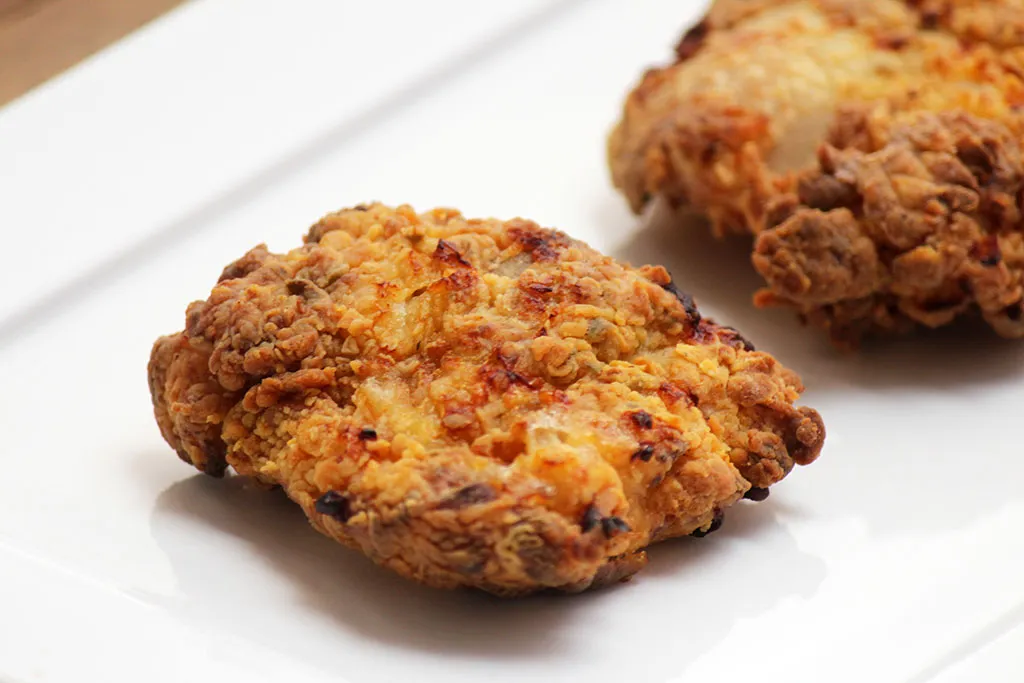 Frango crocante e sem fritura - Dourado e delicioso