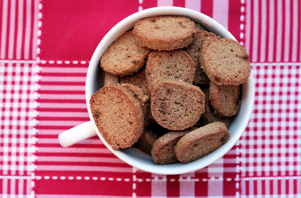 Biscoito integral de laranja e especiarias