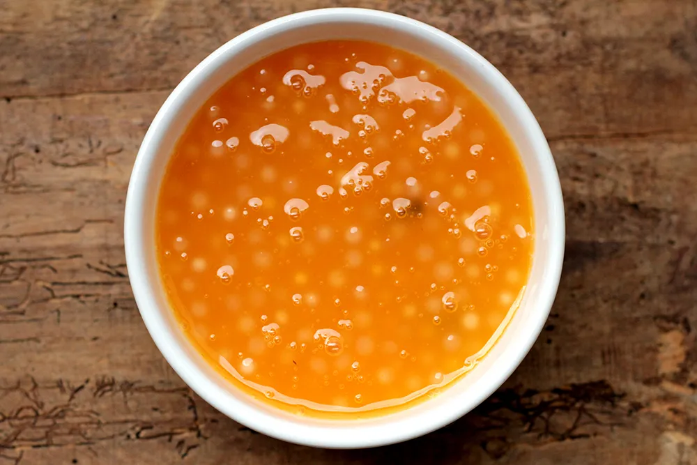Sagu de laranja - O sagu é uma receita tradicional do Rio Grande do Sul que normalmente é feita com vinho, mas essa versão é feita com suco de laranja e é simplesmente deliciosa. Confira a receita dessa sobremesa gaúcha.