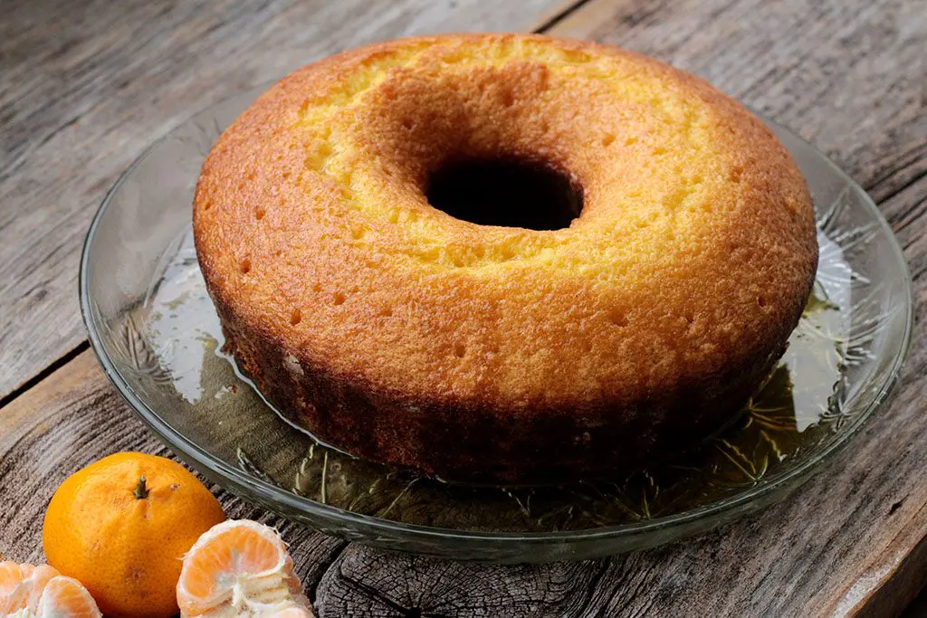  Bolo de bergamota com calda deliciosa