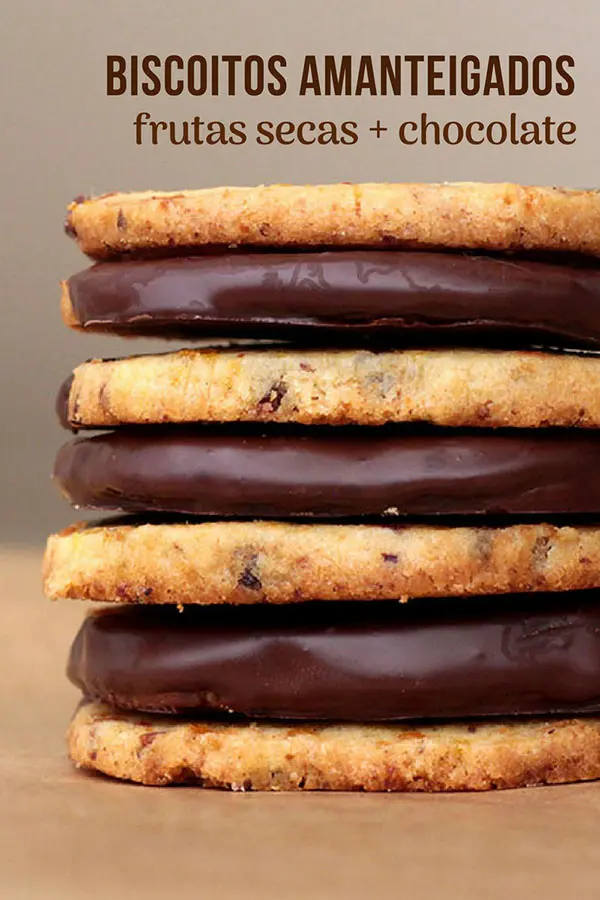 biscoitos amanteigados com frutas secas chocolate 1