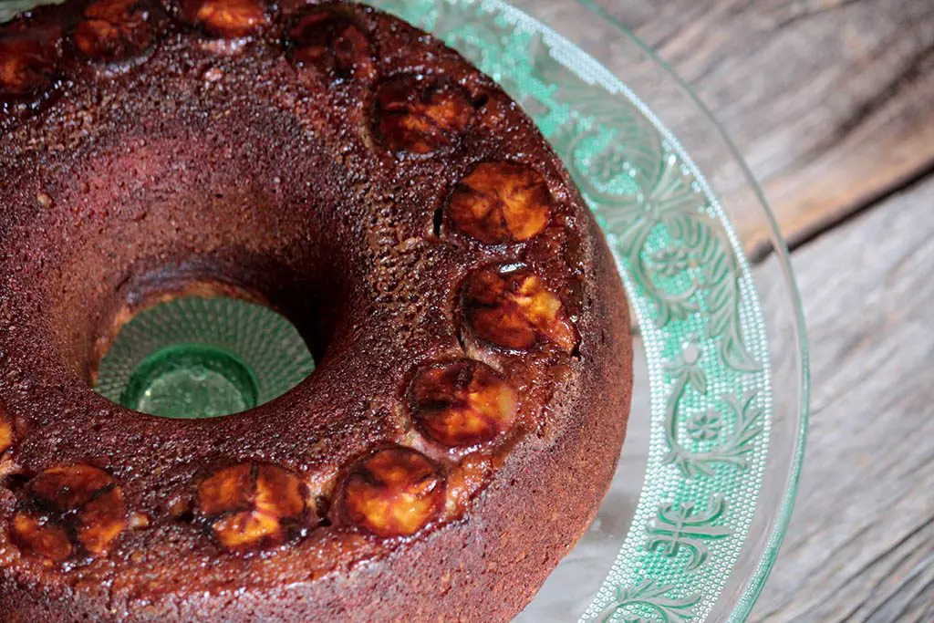 Bolo de banana com farinha integral e aveia