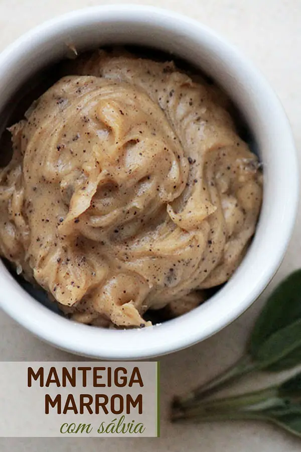 Pãezinhos integrais de leite & Manteiga com sálvia – Prepare essa receita de pão integral de leite na sua casa e para acompanhar você pode fazer essa deliciosa manteiga marrom temperada com sálvia. É uma receita simplesmente deliciosa para você fazer para o café da manhã, para o lanche, piquenique e muito mais.