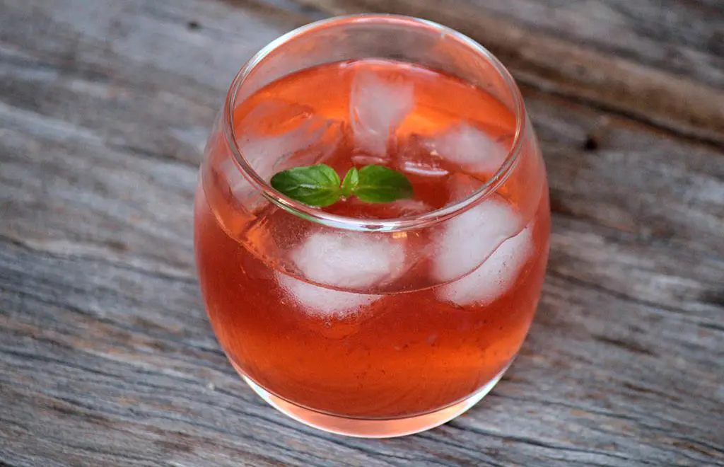 Shrub de morango – Uma bebida deliciosa e fácil de fazer