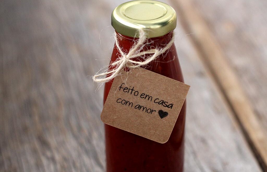Molho barbecue de pimenta biquinho caramelizada