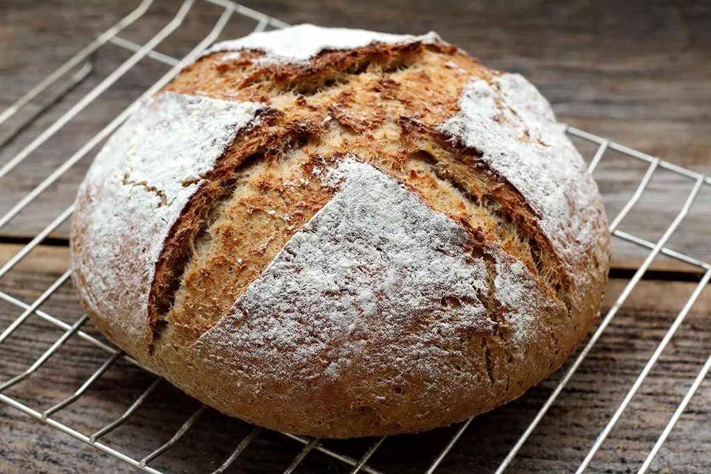 Receita de pão integral de cerveja e mel