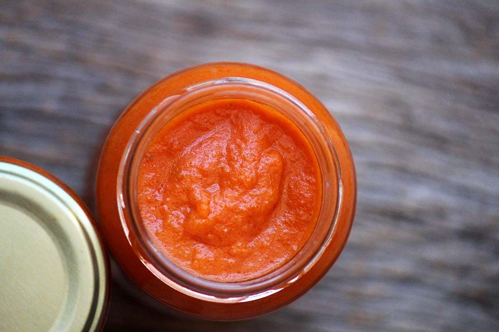 Molho de tomate caseiro fácil e delicioso