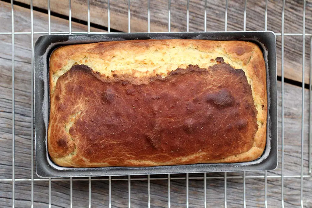 Pão rápido e sem sova, feito no liquidificador