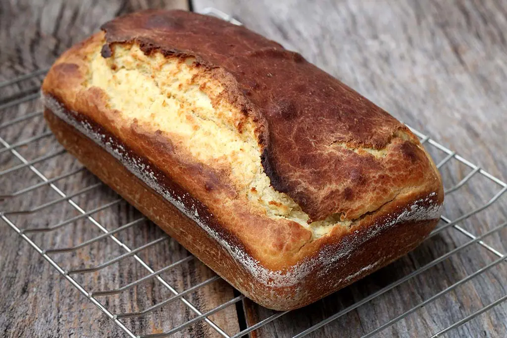 Pão de liquidificador com milho verde