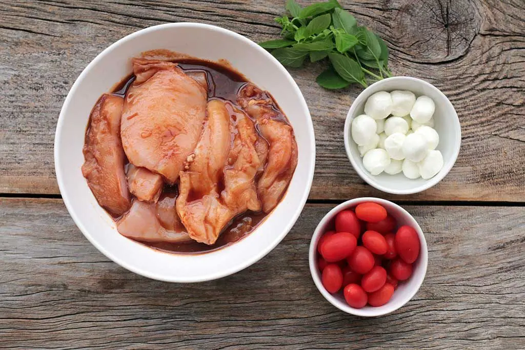 Peito frango tomate cereja mussarela bufala Baixa 1