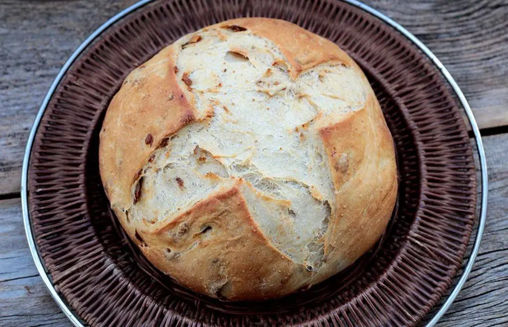 Pão caseiro com figos turcos – Receita deliciosa