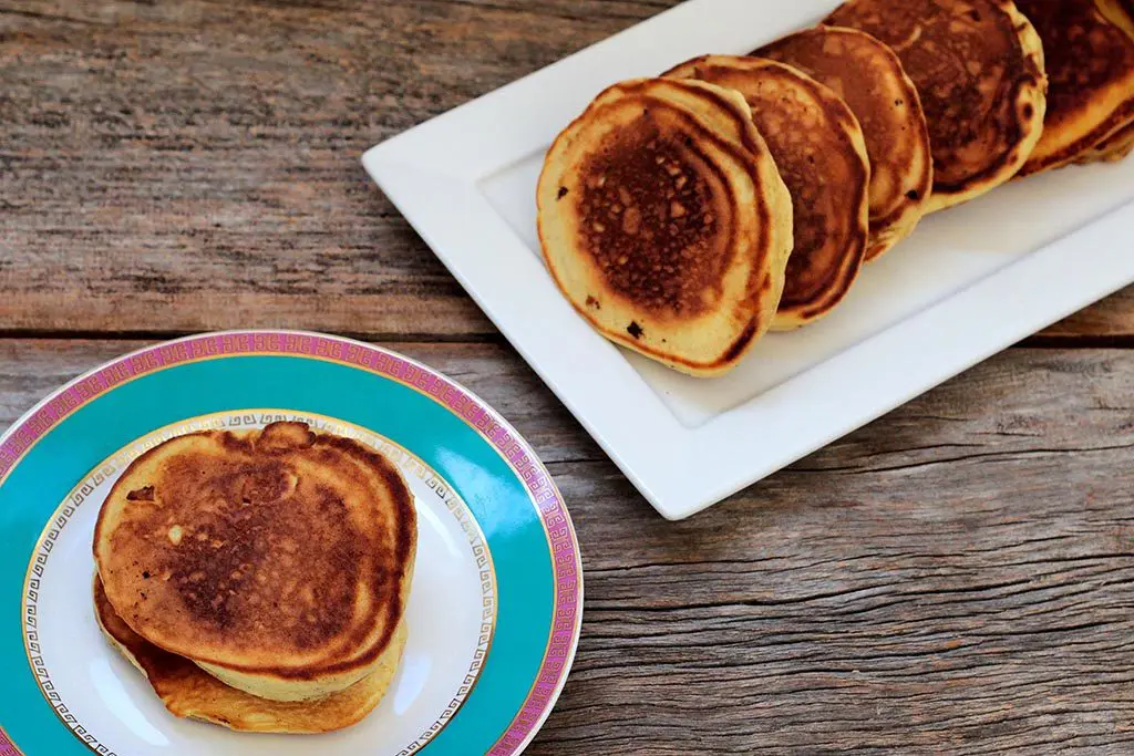Como fazer Panquecas americanas fofinhas, feitas com buttermilk