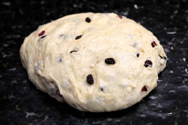 Receita De Panetone Caseiro Macio E Delicioso - Mel E Pimenta