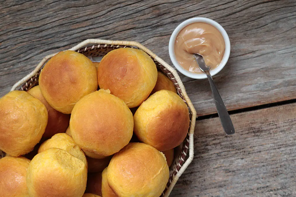 Pãozinho de cenoura e mel