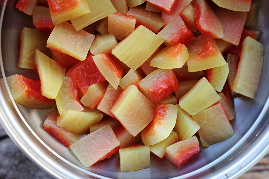 como se faz doce de melancia