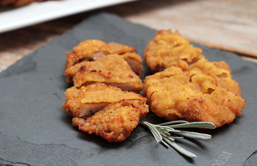 Bife de porco à milanesa – Crocante e delicioso