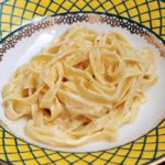 Fettuccine ao molho Alfredo – Pronto em minutos