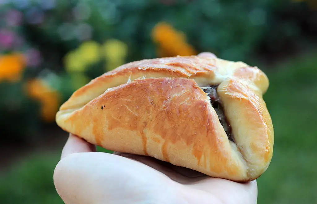 Esfiha fechada – Receita tradicional e deliciosa
