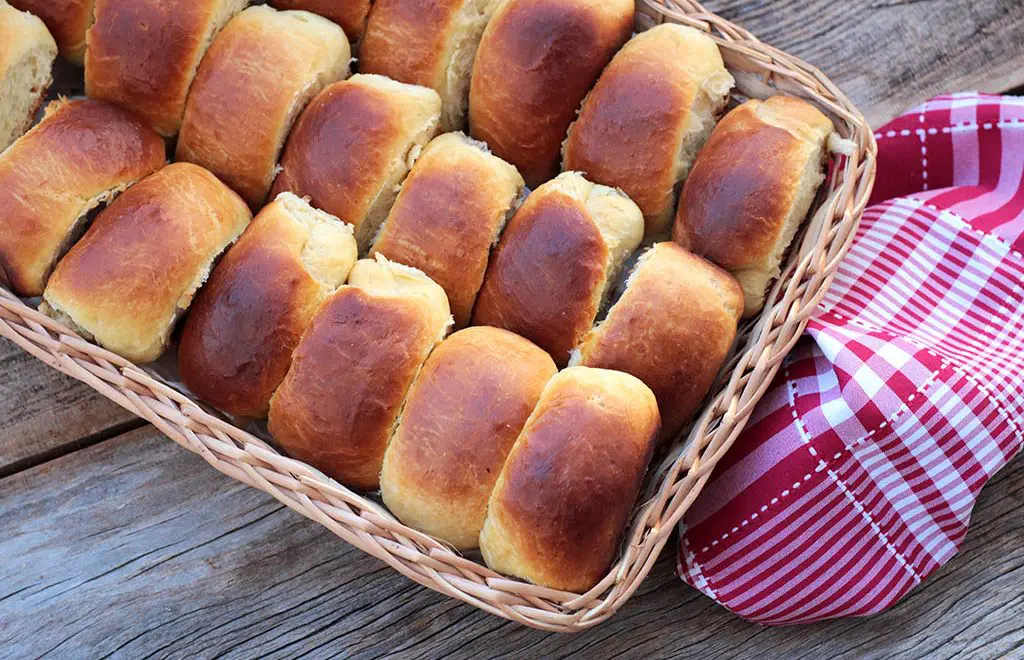 Pão de cachorro-quente fofinho e delicioso