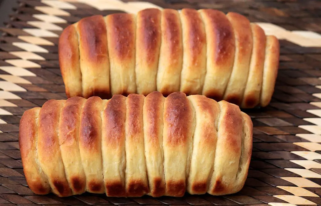 Pão de banana fofíssimo e delicioso