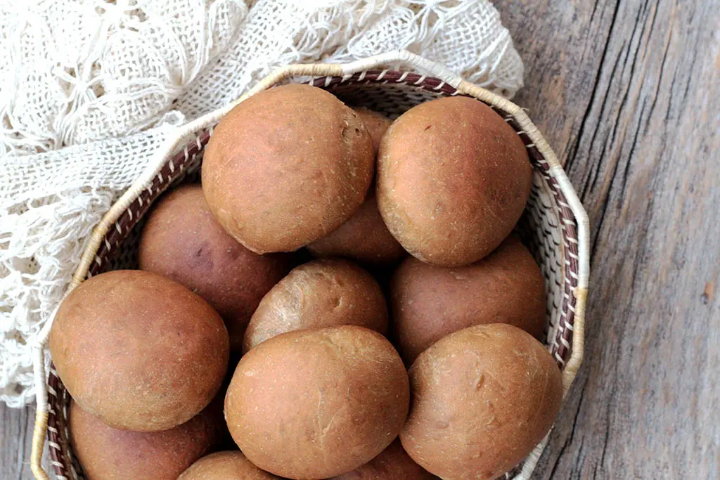 Pãezinhos de café com leite