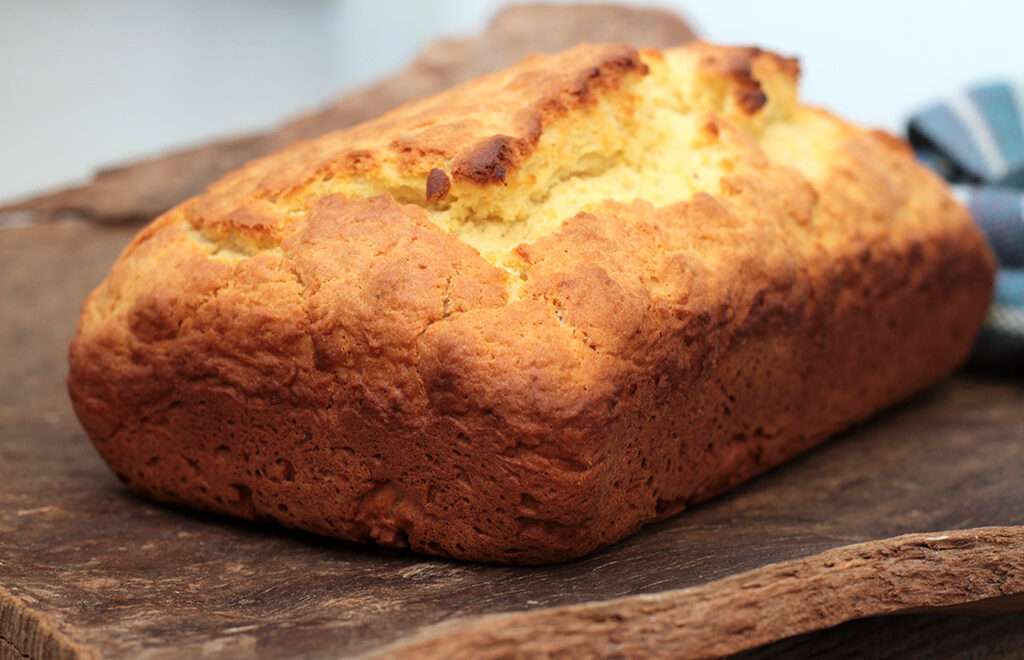 Pão rápido e amanteigado – Feito com fermento de bolo