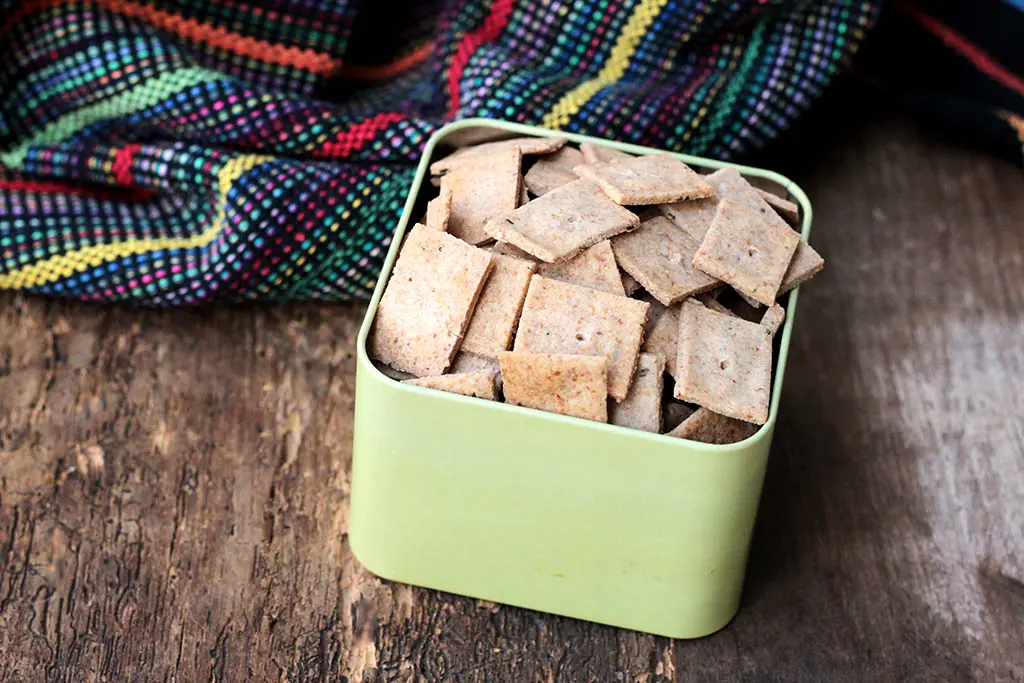 Biscoitos salgados com ervas | Sem glúten e sem lactose