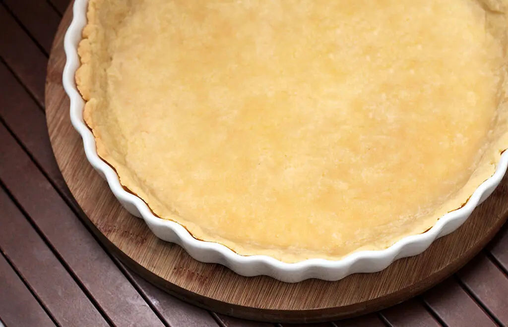 Massa de quiche fácil, crocante e deliciosa
