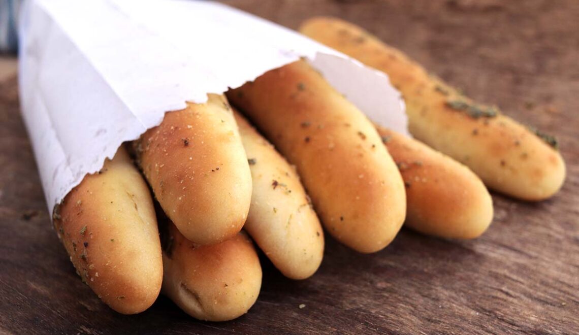 Palitos de pão | Fofinhos e feitos com manteiga temperada