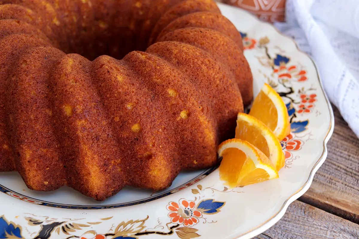 Bolo de Cenoura com Laranja