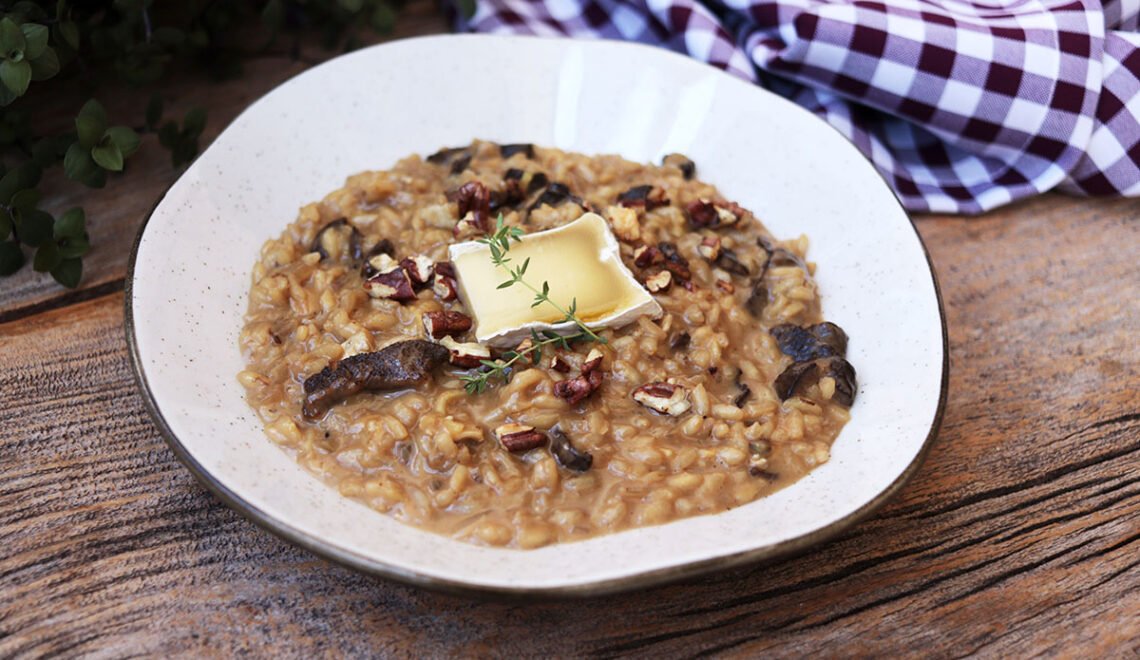 Risoto de funghi com queijo brie e nozes