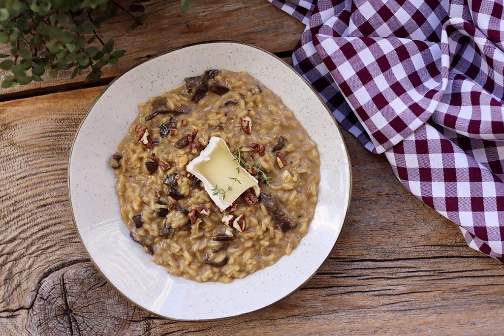 Risoto de funghi com queijo brie e nozes Mel e Pimenta
