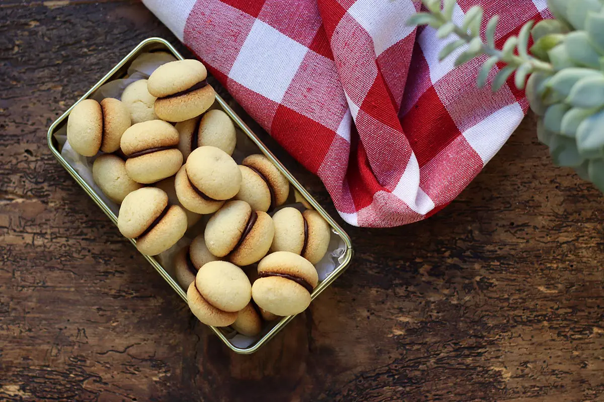 Baci di dama - Um biscoito casadinho Italiano